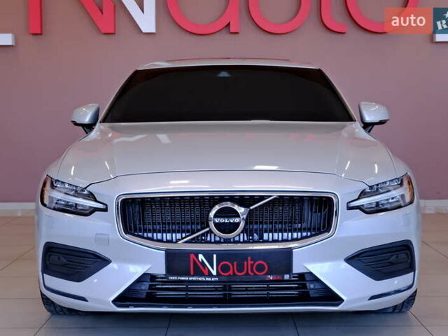 Вольво С60 2018 в Одессе на Automoto.ua Серый Вольво С60, объемом двигателя 2 л и пробегом 97 тыс. км за 16900 $, фото 1 на Automoto.ua