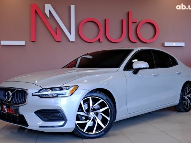 Серый Вольво С60, объемом двигателя 2 л и пробегом 97 тыс. км за 16900 $, фото 1 на Automoto.ua