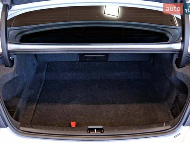 Вольво С60 2018 в Одессе на Automoto.ua Серый Вольво С60, объемом двигателя 2 л и пробегом 97 тыс. км за 16900 $, фото 48 на Automoto.ua