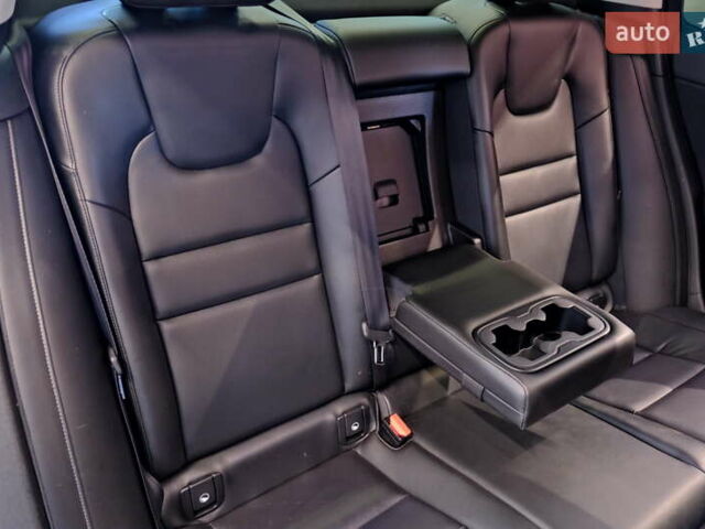 Вольво С60 2018 в Одессе на Automoto.ua Серый Вольво С60, объемом двигателя 2 л и пробегом 97 тыс. км за 16900 $, фото 41 на Automoto.ua