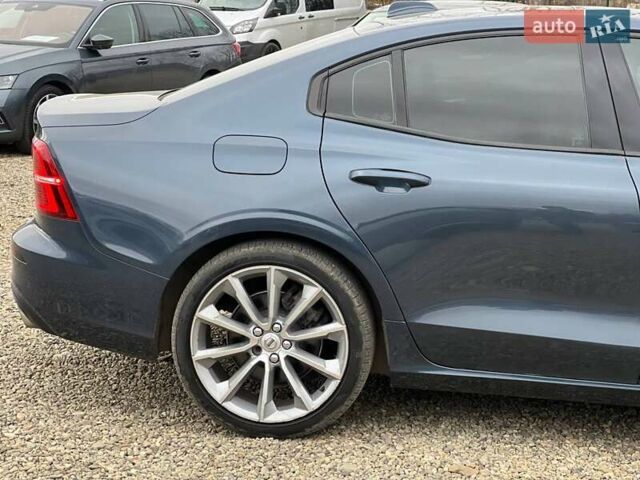 Серый Вольво С60, объемом двигателя 2 л и пробегом 102 тыс. км за 17800 $, фото 8 на Automoto.ua