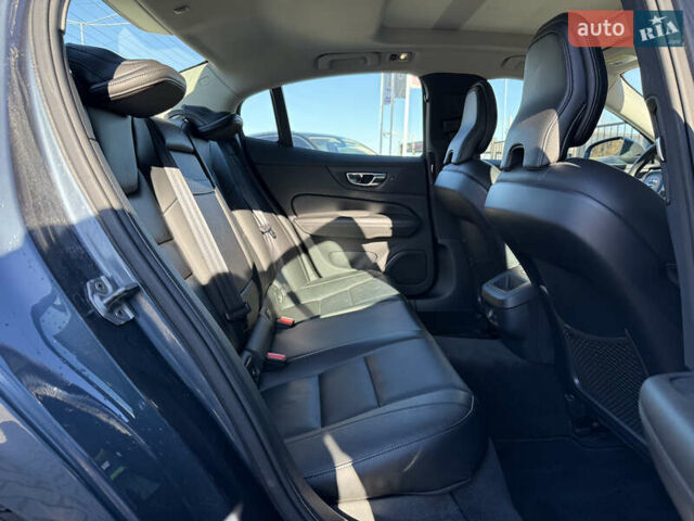 Сірий Вольво С60, об'ємом двигуна 1.97 л та пробігом 72 тис. км за 21900 $, фото 16 на Automoto.ua