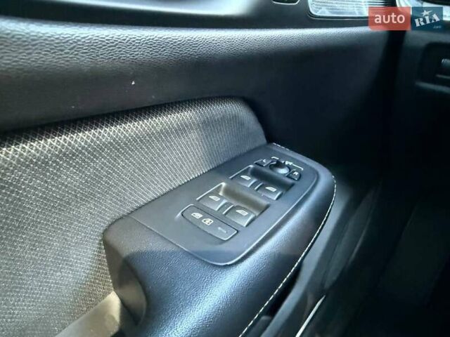 Серый Вольво С60, объемом двигателя 1.98 л и пробегом 70 тыс. км за 25990 $, фото 19 на Automoto.ua