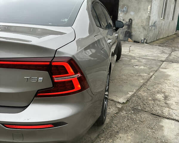 Серый Вольво С60, объемом двигателя 1.97 л и пробегом 208 тыс. км за 19800 $, фото 5 на Automoto.ua