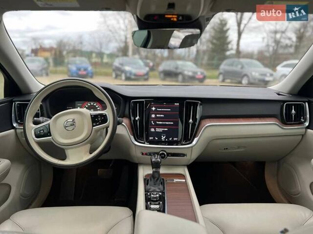 Серый Вольво С60, объемом двигателя 2 л и пробегом 102 тыс. км за 17800 $, фото 14 на Automoto.ua