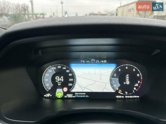 Серый Вольво С60, объемом двигателя 1.97 л и пробегом 208 тыс. км за 19800 $, фото 25 на Automoto.ua