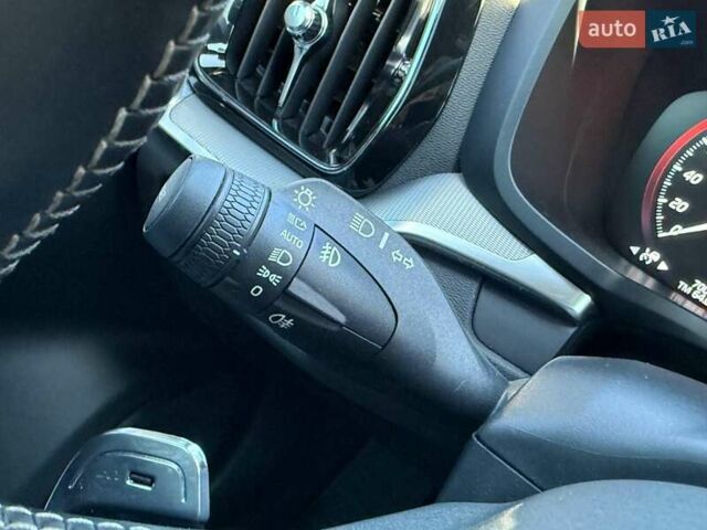 Серый Вольво С60, объемом двигателя 1.98 л и пробегом 70 тыс. км за 25990 $, фото 23 на Automoto.ua