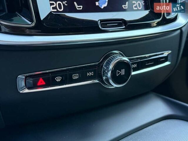 Серый Вольво С60, объемом двигателя 1.98 л и пробегом 70 тыс. км за 25990 $, фото 34 на Automoto.ua