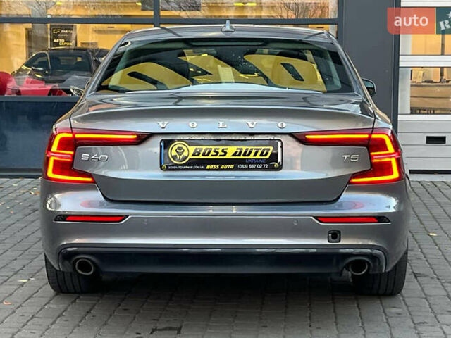 Серый Вольво С60, объемом двигателя 1.97 л и пробегом 66 тыс. км за 23500 $, фото 5 на Automoto.ua