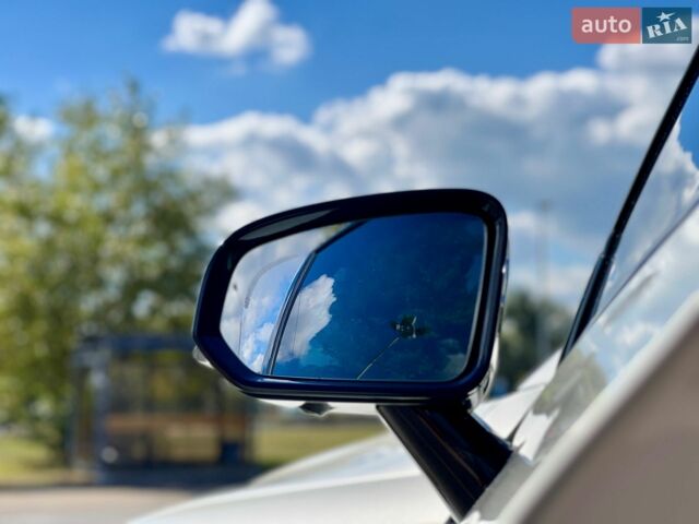 Серый Вольво С60, объемом двигателя 2 л и пробегом 71 тыс. км за 23999 $, фото 15 на Automoto.ua