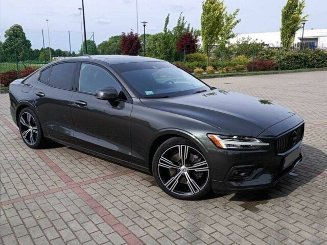 Серый Вольво С60, объемом двигателя 0 л и пробегом 68 тыс. км за 15300 $, фото 1 на Automoto.ua