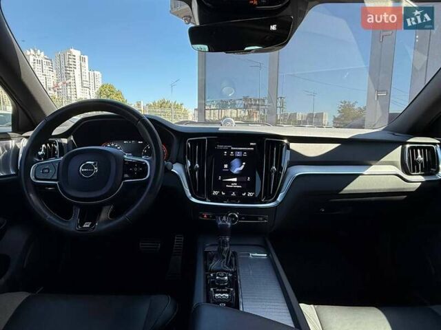 Серый Вольво С60, объемом двигателя 1.98 л и пробегом 70 тыс. км за 27990 $, фото 15 на Automoto.ua
