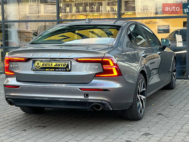 Серый Вольво С60, объемом двигателя 1.97 л и пробегом 66 тыс. км за 23500 $, фото 6 на Automoto.ua