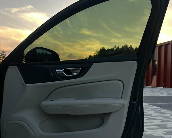 Серый Вольво С60, объемом двигателя 1.97 л и пробегом 137 тыс. км за 19999 $, фото 30 на Automoto.ua