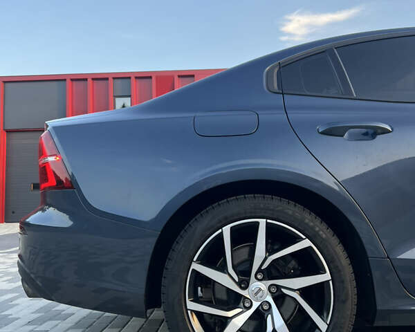 Серый Вольво С60, объемом двигателя 1.97 л и пробегом 137 тыс. км за 19999 $, фото 13 на Automoto.ua