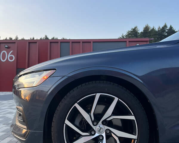 Серый Вольво С60, объемом двигателя 1.97 л и пробегом 137 тыс. км за 19999 $, фото 11 на Automoto.ua