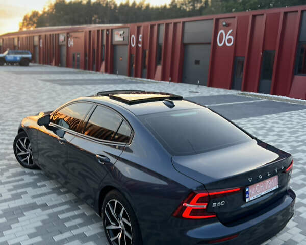 Серый Вольво С60, объемом двигателя 1.97 л и пробегом 137 тыс. км за 19999 $, фото 10 на Automoto.ua