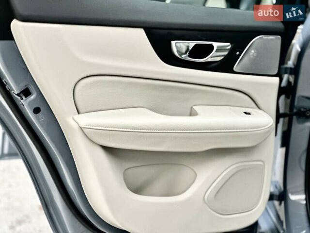 Серый Вольво С60, объемом двигателя 1.97 л и пробегом 72 тыс. км за 32500 $, фото 52 на Automoto.ua