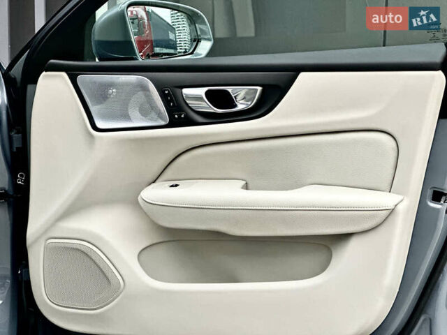 Серый Вольво С60, объемом двигателя 1.97 л и пробегом 72 тыс. км за 32500 $, фото 53 на Automoto.ua