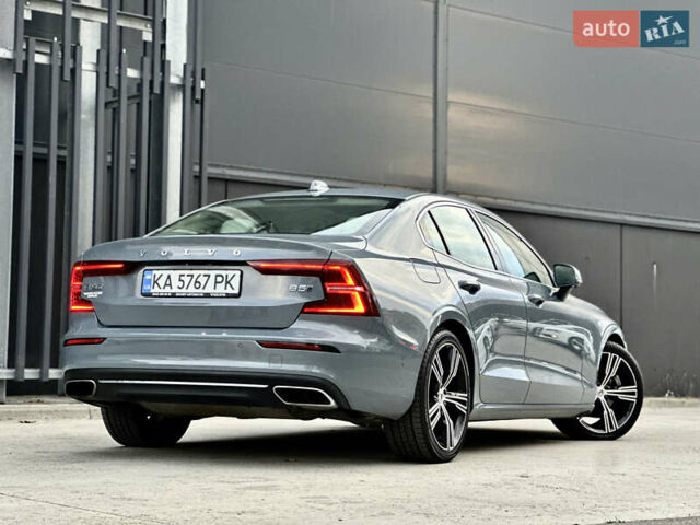 Серый Вольво С60, объемом двигателя 1.97 л и пробегом 72 тыс. км за 32500 $, фото 4 на Automoto.ua