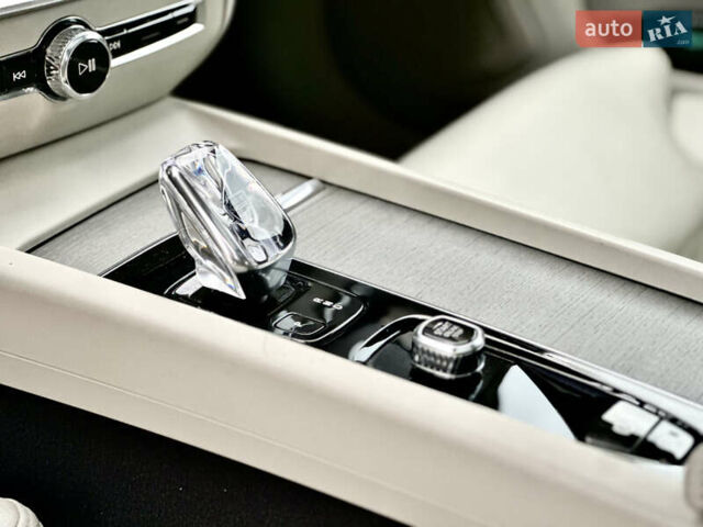 Серый Вольво С60, объемом двигателя 1.97 л и пробегом 72 тыс. км за 32500 $, фото 72 на Automoto.ua