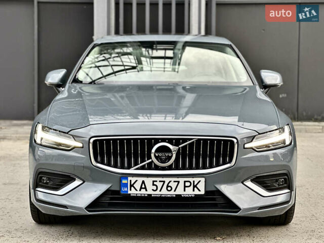 Серый Вольво С60, объемом двигателя 1.97 л и пробегом 72 тыс. км за 32500 $, фото 10 на Automoto.ua