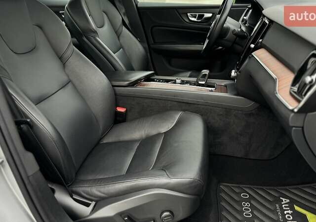 Серый Вольво С60, объемом двигателя 1.97 л и пробегом 78 тыс. км за 31500 $, фото 22 на Automoto.ua