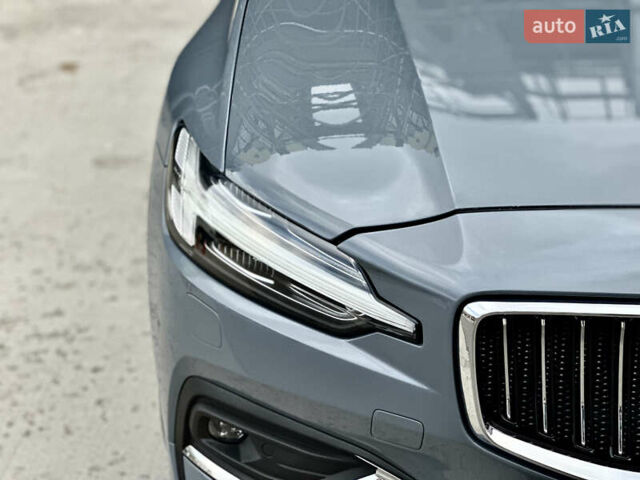 Серый Вольво С60, объемом двигателя 1.97 л и пробегом 72 тыс. км за 32500 $, фото 9 на Automoto.ua