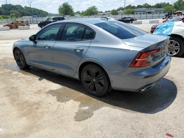 Серый Вольво С60, объемом двигателя 2 л и пробегом 48 тыс. км за 8500 $, фото 1 на Automoto.ua