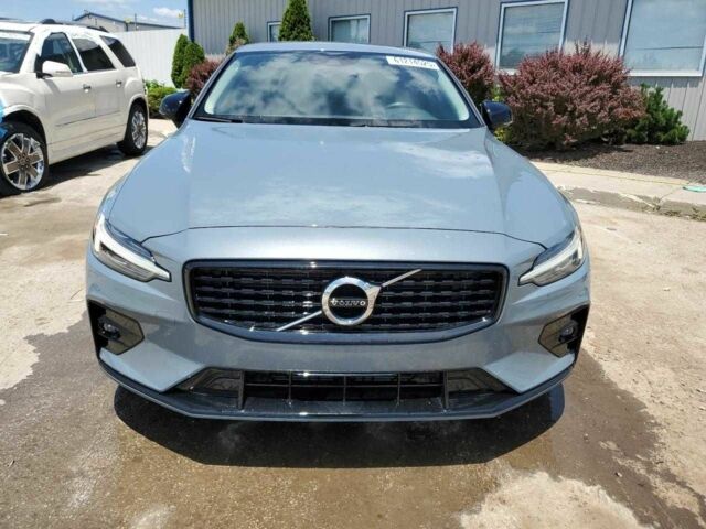 Серый Вольво С60, объемом двигателя 2 л и пробегом 48 тыс. км за 8500 $, фото 4 на Automoto.ua