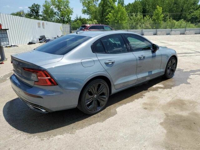 Серый Вольво С60, объемом двигателя 2 л и пробегом 48 тыс. км за 8500 $, фото 2 на Automoto.ua