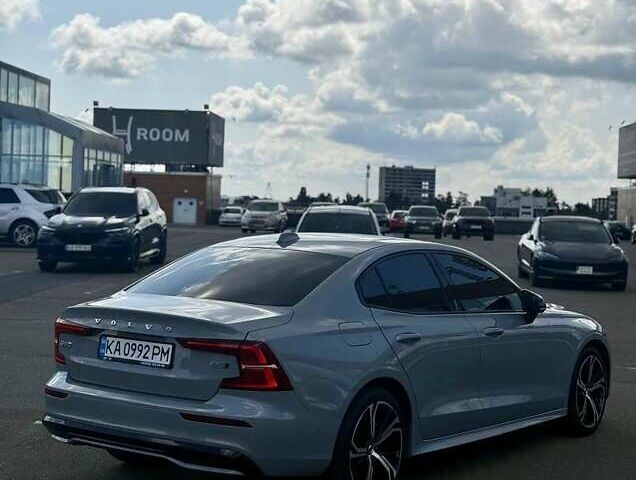 Вольво С60 2023 в Киеве на Automoto.ua Серый Вольво С60, объемом двигателя 1.97 л и пробегом 9 тыс. км за 31500 $, фото 13 на Automoto.ua