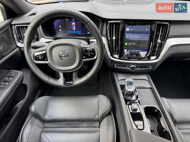 Серый Вольво С60, объемом двигателя 2 л и пробегом 23 тыс. км за 39800 $, фото 24 на Automoto.ua