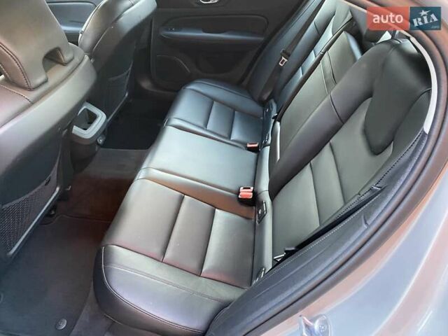 Серый Вольво С60, объемом двигателя 1.97 л и пробегом 5 тыс. км за 28900 $, фото 8 на Automoto.ua