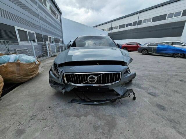 Сірий Вольво С60, об'ємом двигуна 2 л та пробігом 8 тис. км за 15000 $, фото 3 на Automoto.ua