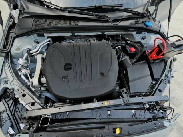 Сірий Вольво С60, об'ємом двигуна 2 л та пробігом 8 тис. км за 16800 $, фото 13 на Automoto.ua
