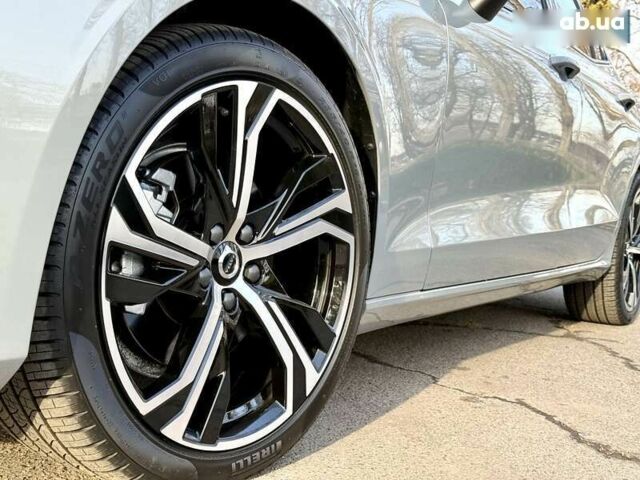 Серый Вольво С60, объемом двигателя 2 л и пробегом 4 тыс. км за 37500 $, фото 12 на Automoto.ua