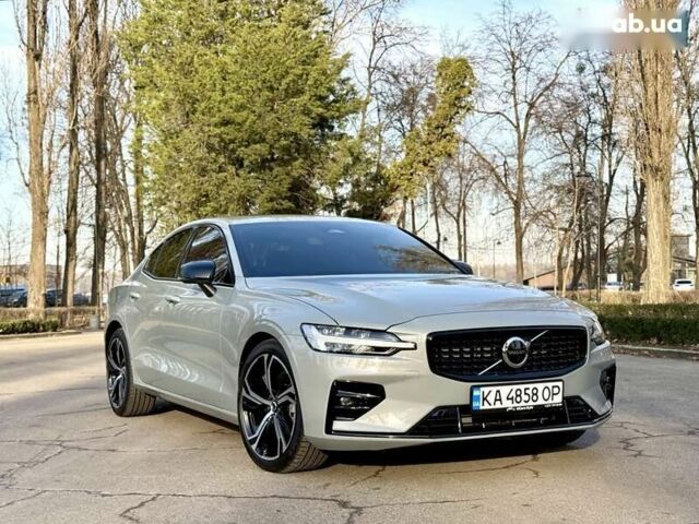 Серый Вольво С60, объемом двигателя 2 л и пробегом 4 тыс. км за 37500 $, фото 11 на Automoto.ua