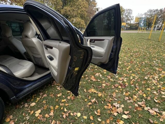 Синий Вольво С60, объемом двигателя 2.4 л и пробегом 315 тыс. км за 3900 $, фото 15 на Automoto.ua