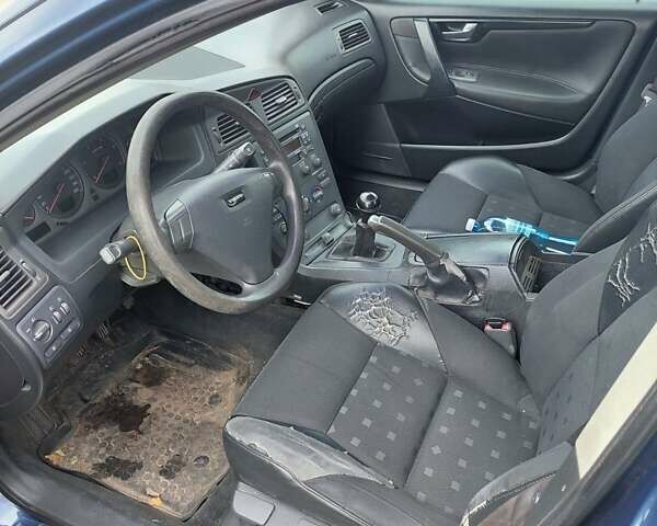 Синій Вольво С60, об'ємом двигуна 2.4 л та пробігом 305 тис. км за 4200 $, фото 2 на Automoto.ua