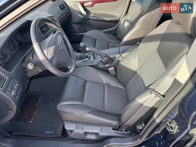 Синій Вольво С60, об'ємом двигуна 2.4 л та пробігом 163 тис. км за 6900 $, фото 8 на Automoto.ua