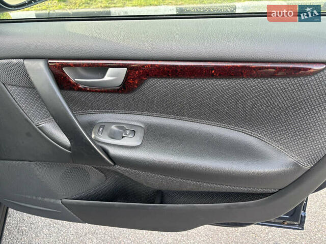 Синій Вольво С60, об'ємом двигуна 2.4 л та пробігом 163 тис. км за 6900 $, фото 13 на Automoto.ua