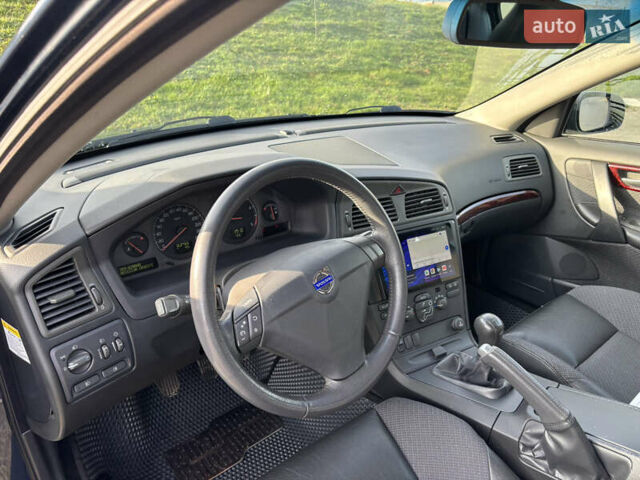 Синій Вольво С60, об'ємом двигуна 2.4 л та пробігом 163 тис. км за 6900 $, фото 7 на Automoto.ua