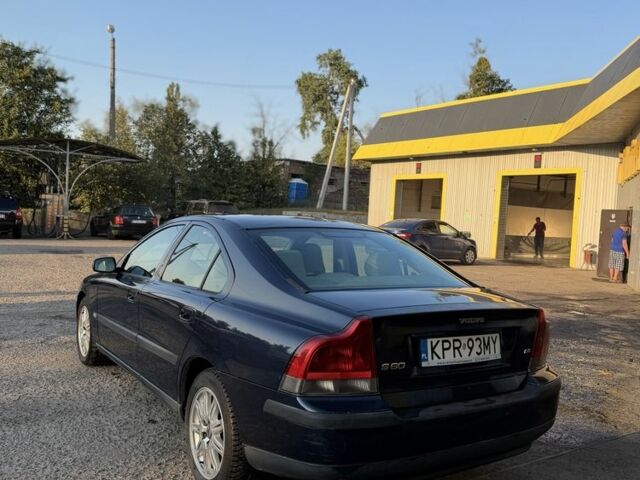 Синій Вольво С60, об'ємом двигуна 2 л та пробігом 400 тис. км за 2700 $, фото 2 на Automoto.ua