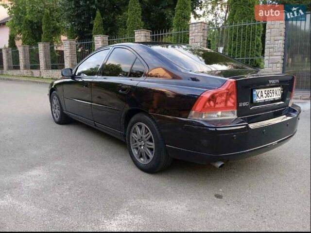 Синий Вольво С60, объемом двигателя 2.44 л и пробегом 168 тыс. км за 7200 $, фото 7 на Automoto.ua