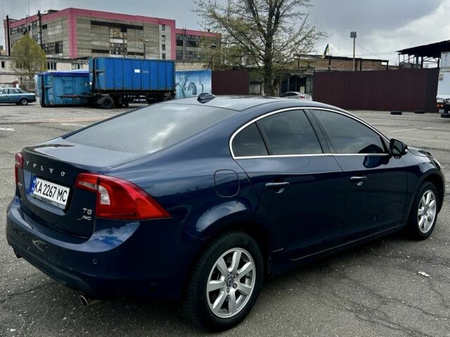 Синій Вольво С60, об'ємом двигуна 3 л та пробігом 359 тис. км за 8600 $, фото 6 на Automoto.ua