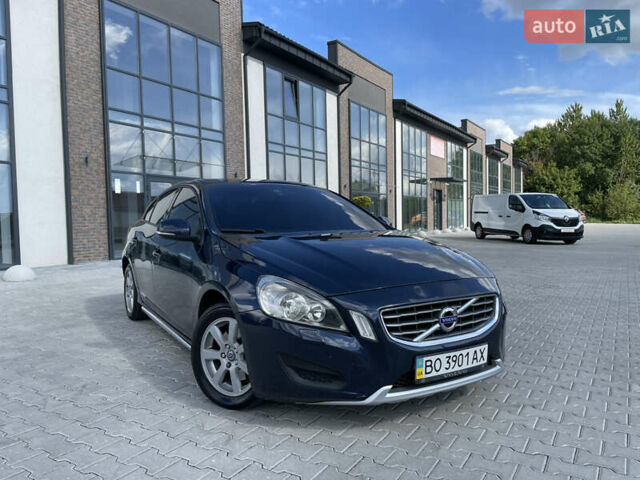 Синий Вольво С60, объемом двигателя 1.6 л и пробегом 250 тыс. км за 9000 $, фото 12 на Automoto.ua