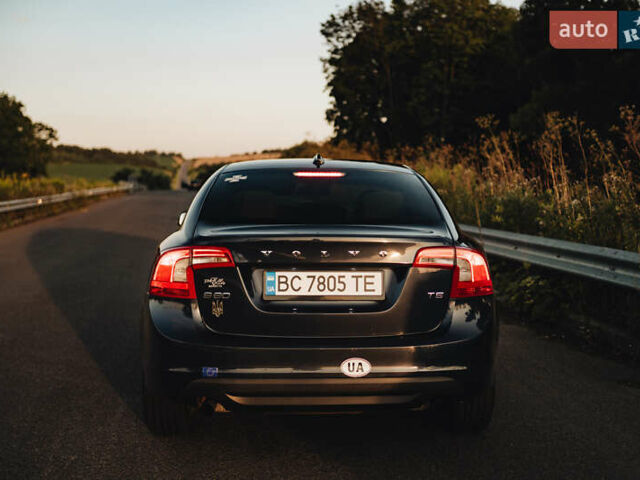 Вольво С60 2012 в Ровно на Automoto.ua Синий Вольво С60, объемом двигателя 2.5 л и пробегом 190 тыс. км за 10850 $, фото 26 на Automoto.ua