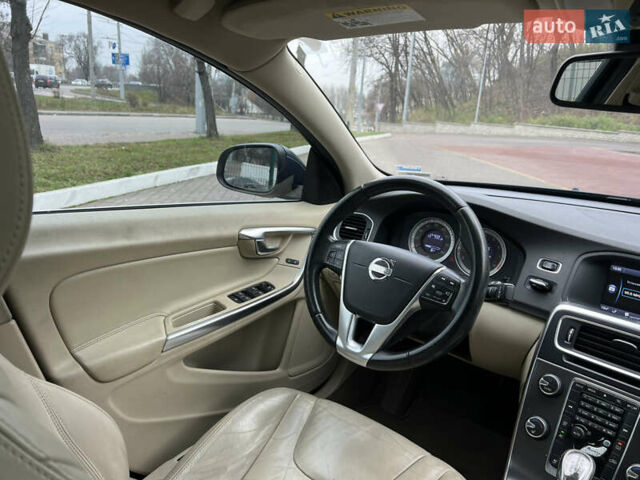 Синий Вольво С60, объемом двигателя 2.52 л и пробегом 261 тыс. км за 7800 $, фото 19 на Automoto.ua