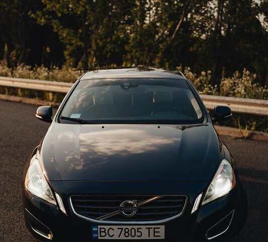 Вольво С60 2012 в Ровно на Automoto.ua Синий Вольво С60, объемом двигателя 2.5 л и пробегом 190 тыс. км за 10850 $, фото 16 на Automoto.ua